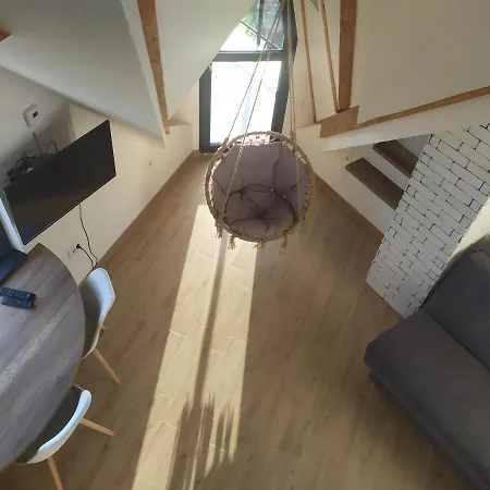 Diamond Sky Apartment